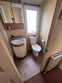 Cabin 6 sleeps 6 Patio Pets Edinburgh Festival - 8