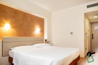 Hotiday Brindisi Garibaldi - 8