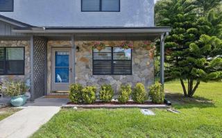Cozy Townhome - Minutes to Beaches, Mayo, and TPC - 0