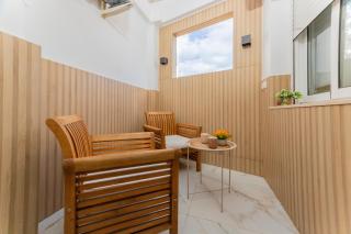 Modern and cozy loft Double terrace and beach - 0