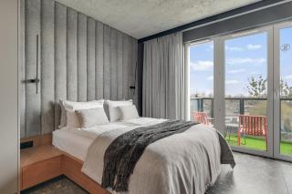 Portovo Riverside Suites by Lion Apartments Gdańsk - Danzica - 8