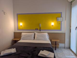 Hotel Dover Rooms & Coffee Adults Friendly - 5