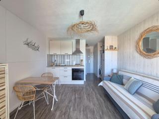 studio59, climatisé, parking, piscine, vue, wifi gratuit - 4