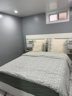 2 bedroom basement fully furnished newly renovated - 2