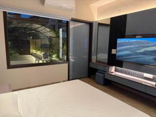 The Palm House - Rooms,Pool,Garden and Parking - 6