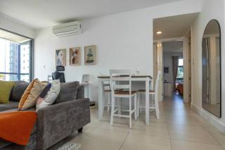 Stylish Condo with Rooftop Pool and Gym - 1