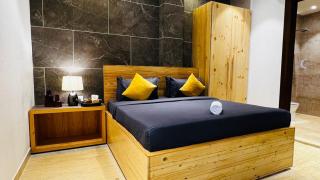 Hotel EcoStays Rajouri Garden - 1