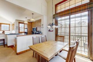 Majestic Mountain Escape - 5