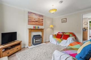 Honeysuckle Cottage - Your Seaside Escape in Beer - 4