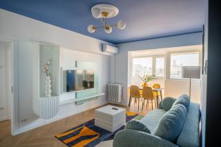 Ultracentral Parliament - 0