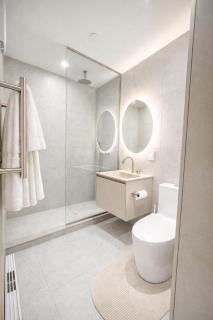 Luxurious studio in the Heart of Downtown - 1