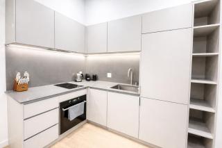 Luxurious studio in the Heart of Downtown - 1