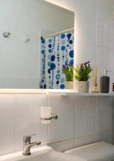 Hogar Acogedor, Centro Hostorico y Playa Cocos - 3