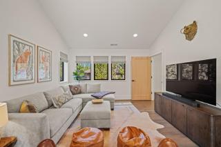 14 Dutchman Lane - 2