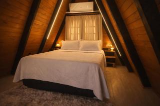 Cabana A Frame Romantica com Banheira e Vista - 9