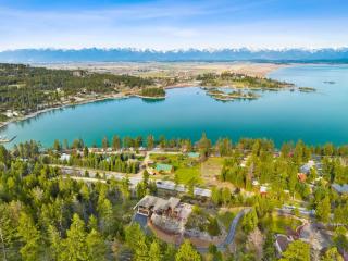 Flathead Lake Cliff Retreat - 7