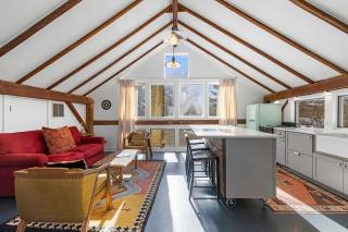 Berrywood Loft - 6