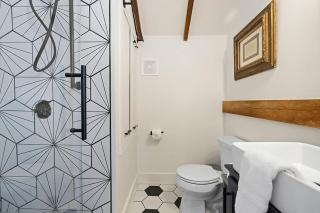 Berrywood Loft - 2