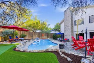 Cowboy Ridge 4BR Spacious Retreat Sleeps 13 - 9