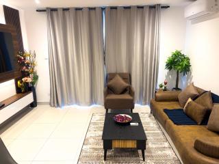The Bantree Luxury Apartment - 8