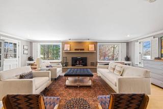 Berrywood Farmhouse - 9