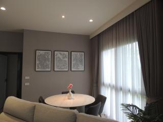 Luxury 2 bedroom pool access apartment - 5