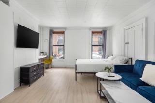 Bedford I by StayHaus 1BR with Private Garden - 8