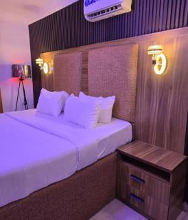 De Dreams Hotel & Apartment - 7