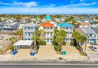 2 Side-by-Side Homes 8BR, 2 Private Pools, Sleeps 28, Walk to Beach - 0