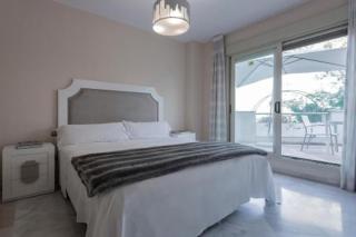 Apartment by Puerto Banus - with parking - 2