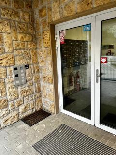 Prague Airport Apartment - 6