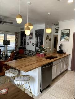 Live Like a Local in Austin's Hottest Neighborhood - 6