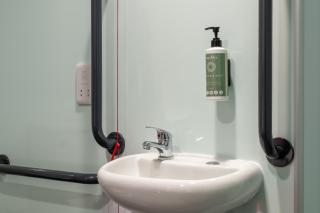 easyHotel Cardiff - 3