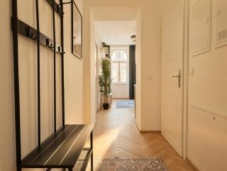 City Center Apartment - 5