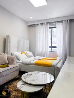 MoLisa Luxe Suite - 9