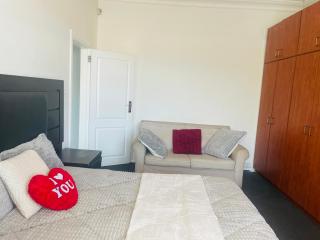 ANNIKA B&B Claremont - 7
