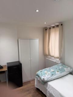 Burney Tomar House - Croydon - 7