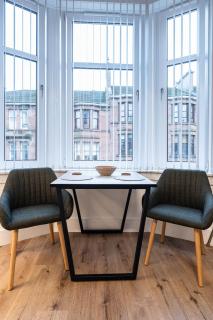 Glasgow West End Apartment - 1