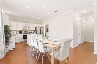 Game-On Group House | Arcade, Fire Pit | Downtown - 2