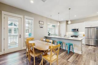 This' N That at Palmilla Beach - 2