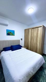 Luxury apartment with Pools, WiFi, Prime Location - 1