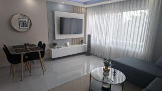 Modern Family suite with a view! - 5