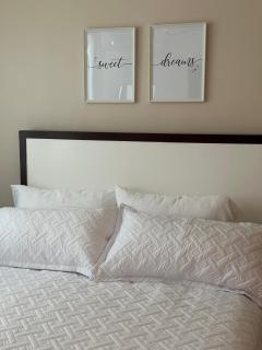 Modern Family suite with a view! - 4