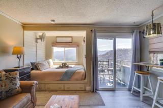 Studio about 3 Mi to Great Smoky Mountain Natl Park! - 1