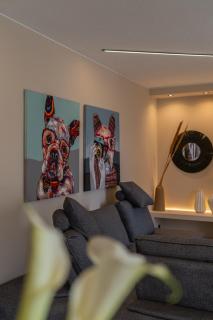 Elegant Suite a Stylish 3BR in Glyfada Center - 9