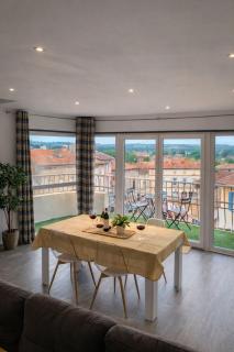 Les Clés de Laurent T2 70m2 Grand Balcon Centre Ville - Graulhet - 2