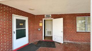 Economy 7 Inn Hampton W Pembroke - 2