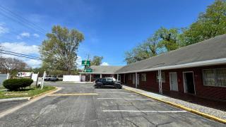 Economy 7 Inn Near Hampton University VA - 0