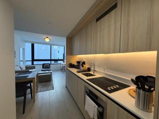 Downtown Miami City Views - Rooftop Pool - 7
