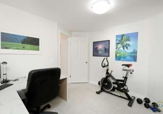 Casa Pura Vida Hot Tub, Pool & Ping Pong Tables w Backyard & BBQ Come stay - 3